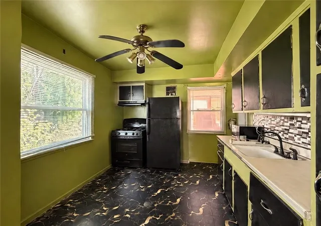 Photo 3 of Single family home for sale at 2043 Broadhead Fording Rd, Pittsburgh, PA 15205 | MLS# 1779968 | Listing updated on 2026-10-20