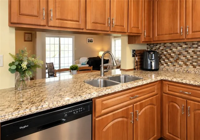 Photo 4 of Townhouse for sale at 715 Timberidge Dr, Bethel Park, PA 15102 | MLS# 1779780 | Listing updated on 2026-10-21