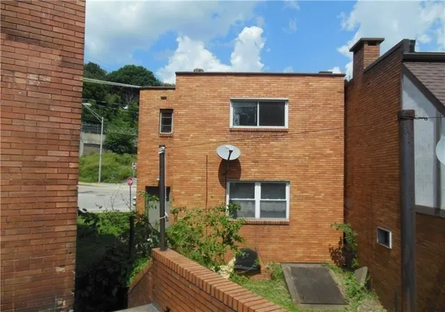 Photo 4 of Multi family home for sale at 2501 Transport St, Pittsburgh, PA 15234 | MLS# 1780106 | Listing updated on 2026-10-20