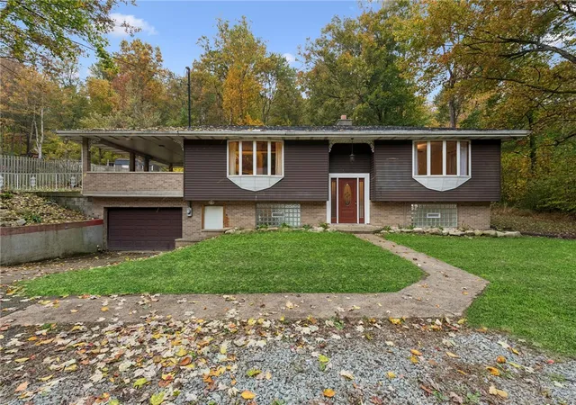 Single family home for sale at 153 Rydle Rd, Bullskin Twp, PA 15666 | MLS# 1779752