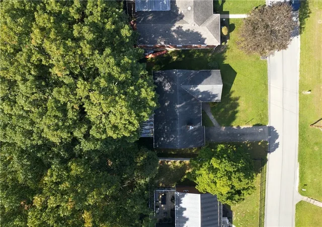 Photo 37 of Single family home for sale at 1405 N Spring St, Shaler, PA 15116 | MLS# 1778298 | Listing updated on 2026-10-21