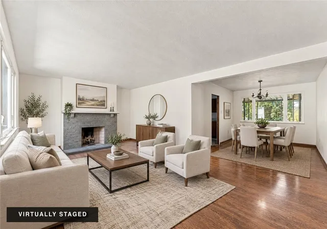 Photo 4 of Single family home for sale at 1405 N Spring St, Shaler, PA 15116 | MLS# 1778298 | Listing updated on 2026-10-21