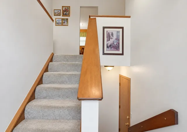 Photo 2 of Single family home for sale at 313 Battery Dr, Mc Donald, PA 15057 | MLS# 1780173 | Listing updated on 2026-10-22