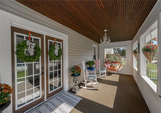 Photo 1 of Single family home for sale at 159 E Pike Rd, White Twp, PA 15701 | MLS# 1780083 | Listing updated on 2026-10-27