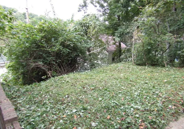 Photo 3 of House for sale at 1526 Nobles Ln, Pittsburgh, PA 15210 | MLS# 1780285 | Listing updated on 2026-10-21