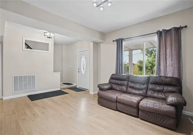 Photo 3 of Single family home for sale at 108 Oakwood Ave, West View, PA 15229 | MLS# 1780073 | Listing updated on 2026-10-21