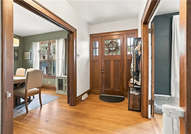 Photo 4 of Single family home for sale at 223 Wahl Ave, Evans City, PA 16033 | MLS# 1780110 | Listing updated on 2026-10-21