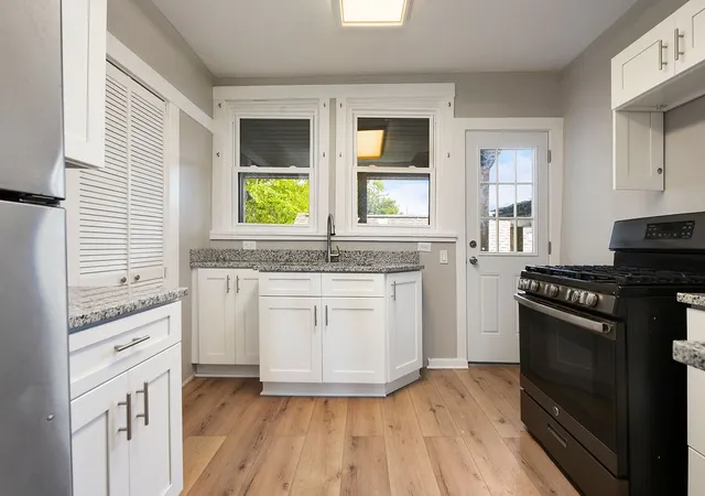 Photo 3 of Single family home for sale at 7611 Edgerton Ave, Pittsburgh, PA 15221 | MLS# 1780047 | Listing updated on 2026-10-21