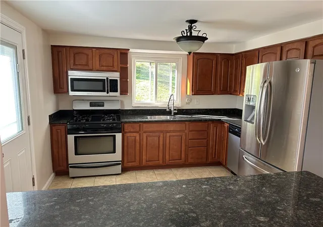 Photo 3 of Single family home for sale at 337 Idlewood Rd, Penn Hills, PA 15235 | MLS# 1780276 | Listing updated on 2026-10-22