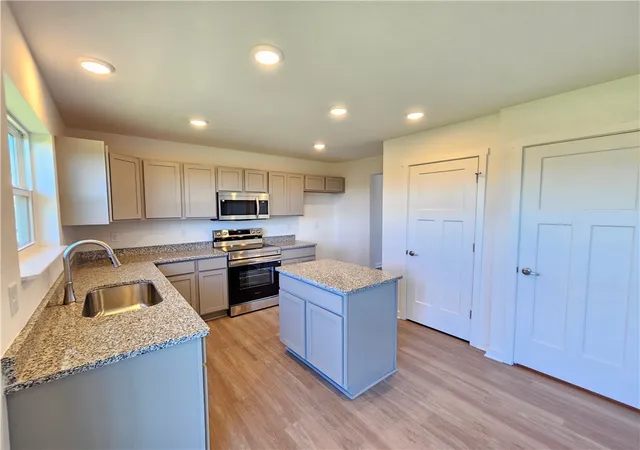 Photo 4 of Single family home for sale at 222 St Augustine St, Imperial, PA 15126 | MLS# 1780351 | Listing updated on 2026-10-22