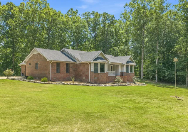 Photo 3 of Single family home for sale at 899 Wilkinstown Rd, Parsons, TN 38363 | MLS# 3529370 | Listing updated on 2026-09-22
