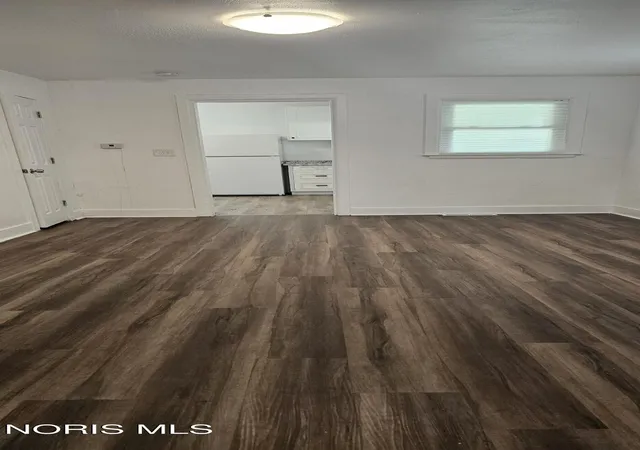 Photo 3 of Single family home for sale at 347 Parker Ave, Toledo, OH 43605 | MLS# 10007439 | Listing updated on 2026-10-22