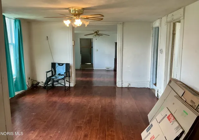 Photo 4 of Single family home for sale at 721 Vance St, Toledo, OH 43604 | MLS# 10009553 | Listing updated on 2026-09-05