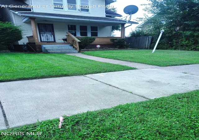Photo 2 of Single family home for sale at 1051 Pinewood Ave, Toledo, OH 43607 | MLS# 10011567 | Listing updated on 2026-09-10