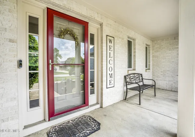 Photo 3 of Single family home for sale at 7446 Timbers Blvd, Waterville, OH 43566 | MLS# 10012902 | Listing updated on 2026-09-22