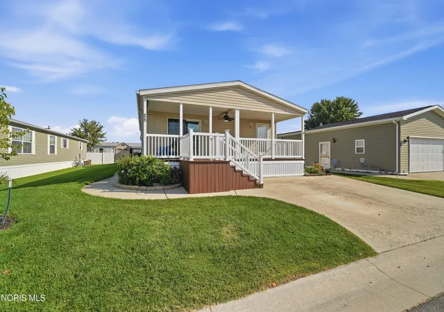 Photo 2 of Manufactured home for sale at 27484 Oregon Rd #25, Perrysburg, OH 43551 | MLS# 10011900 | Listing updated on 2026-09-03