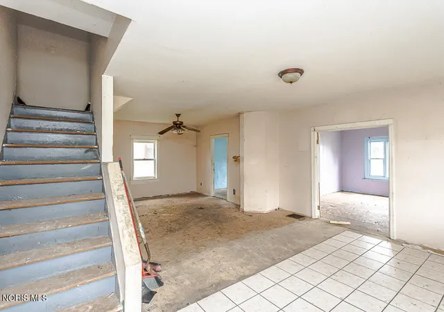 Photo 2 of Single family home for sale at 4125 Suder Ave, Toledo, OH 43611 | MLS# 10011818 | Listing updated on 2026-10-13