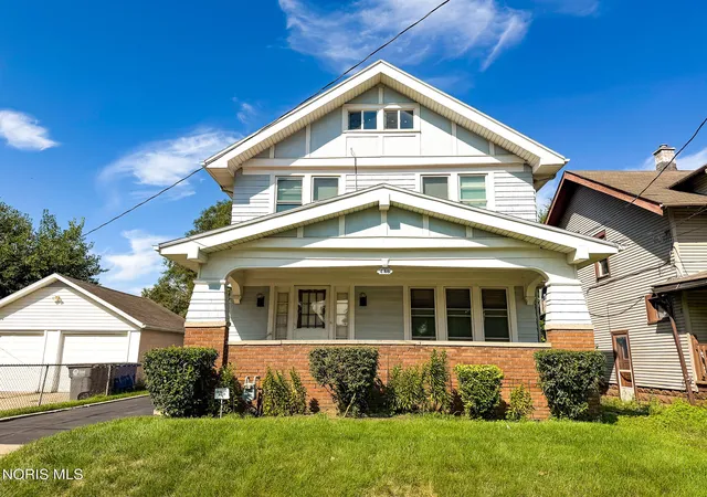 Photo 2 of Multi family home for sale at 446 Danberry St, Toledo, OH 43609 | MLS# 10013442 | Listing updated on 2026-09-30