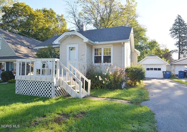 Photo 2 of Single family home for sale at 5124 Selma St, Toledo, OH 43613 | MLS# 10012016 | Listing updated on 2026-10-28