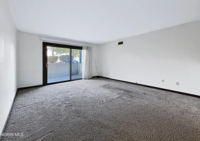 Photo 2 of Condo for sale at 1662 Brownstone Blvd #311, Toledo, OH 43614 | MLS# 10012187 | Listing updated on 2026-10-01