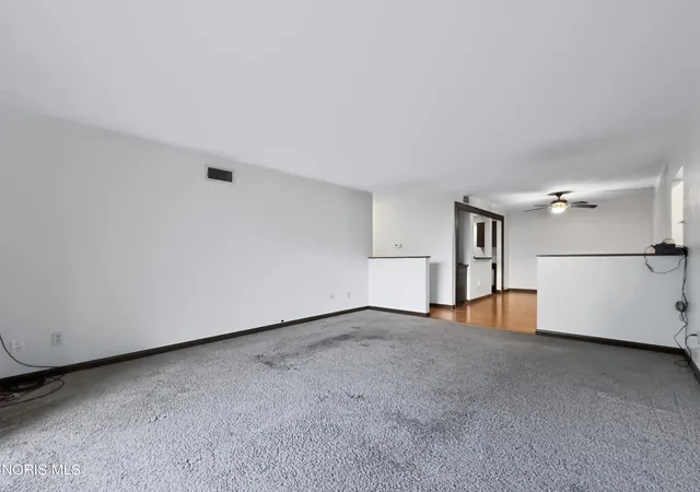 Photo 4 of Condo for sale at 1662 Brownstone Blvd #311, Toledo, OH 43614 | MLS# 10012187 | Listing updated on 2026-10-01