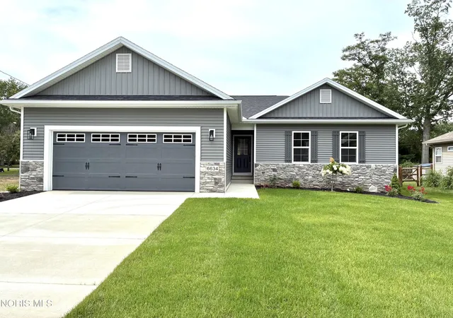 Photo 1 of Single family home for sale at 6634 Long St, Whitehouse, OH 43571 | MLS# 10012385 | Listing updated on 2026-10-06