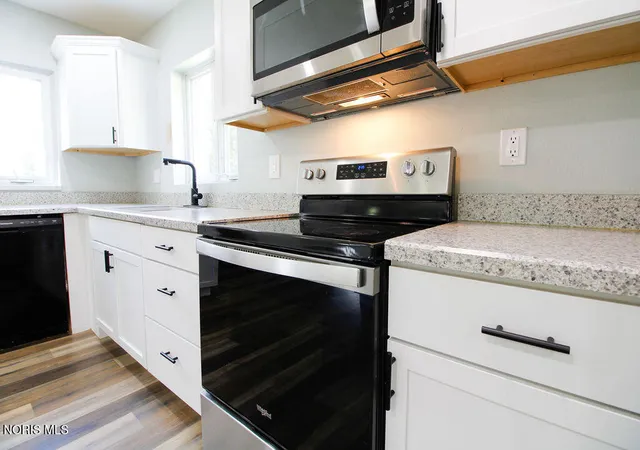 Photo 3 of Single family home for sale at 3602 W Laskey Rd, Toledo, OH 43623 | MLS# 10013408 | Listing updated on 2026-10-14