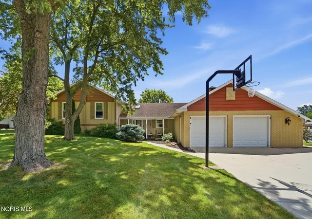 Photo 1 of Single family home for sale at 313 Charloe Cir, Ottawa, OH 45875 | MLS# 10012846 | Listing updated on 2026-09-02