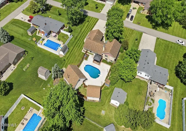 Photo 4 of Single family home for sale at 313 Charloe Cir, Ottawa, OH 45875 | MLS# 10012846 | Listing updated on 2026-09-02