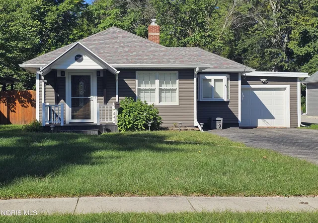 Photo 1 of Single family home for sale at 5013 Allen St, Sylvania, OH 43560 | MLS# 10013270 | Listing updated on 2026-09-23