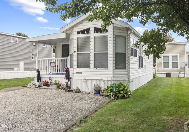 Photo 2 of Manufactured home for sale at 1920 S Bayshore Rd #64, Lakeside Marblehead, OH 43440 | MLS# 10012302 | Listing updated on 2026-10-05