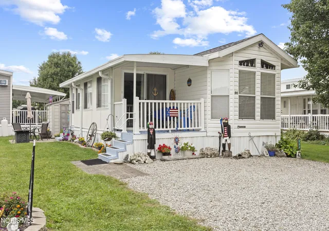 Photo 3 of Manufactured home for sale at 1920 S Bayshore Rd #64, Lakeside Marblehead, OH 43440 | MLS# 10012302 | Listing updated on 2026-10-05