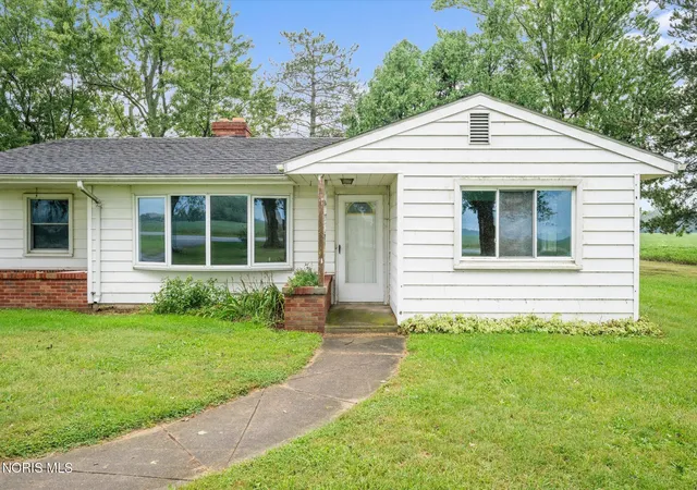Photo 3 of Sale Pending at 12675 W Sylvania Ave, Berkey, OH 43504 | MLS# 10013024 | Listing updated on 2026-09-14