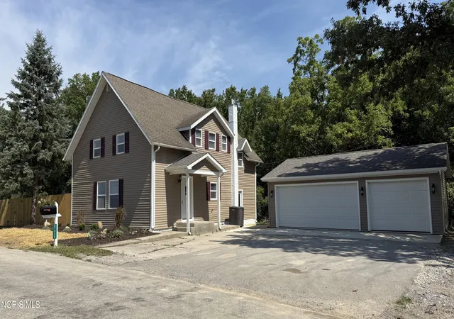 Photo 1 of Single family home for sale at 7939 Trinity Rd, Defiance, OH 43512 | MLS# 10012390 | Listing updated on 2026-09-03