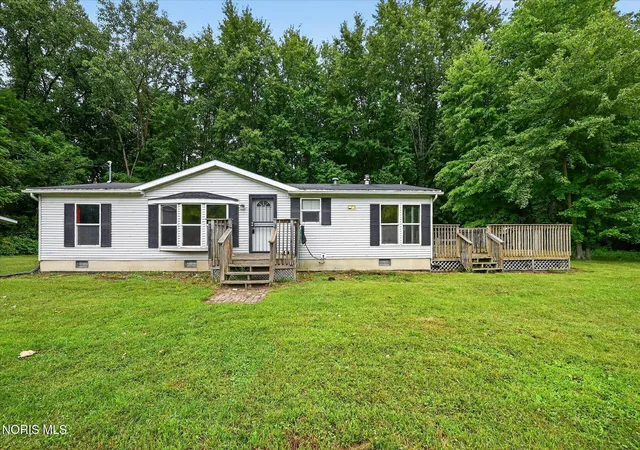Photo 3 of Sale Pending at 2234 S Berkey Southern Rd, Swanton, OH 43558 | MLS# 10012442 | Listing updated on 2026-10-04