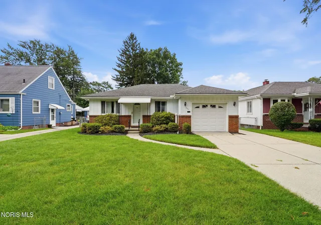 Photo 1 of Single family home for sale at 3157 Keemont Dr, Toledo, OH 43613 | MLS# 10012480 | Listing updated on 2026-09-08