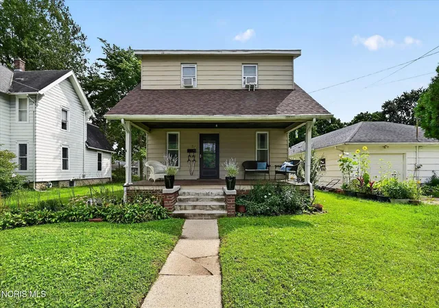 Photo 3 of Single family home for sale at 133 Curtis Ave, Bowling Green, OH 43402 | MLS# 10012525 | Listing updated on 2026-09-15