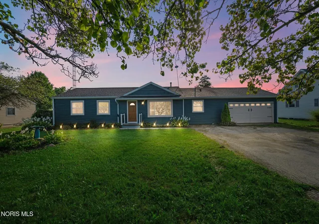 Photo 1 of Single family home for sale at 12926 Huffman Rd, Bowling Green, OH 43402 | MLS# 10012549 | Listing updated on 2026-09-06