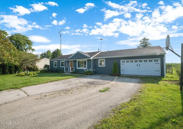 Photo 3 of Single family home for sale at 12926 Huffman Rd, Bowling Green, OH 43402 | MLS# 10012549 | Listing updated on 2026-09-06