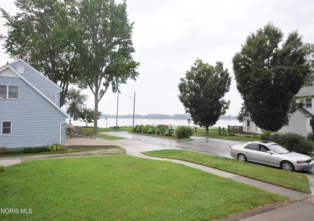 Photo 4 of Single family home for sale at 3071 119th Street, Toledo, OH 43611 | MLS# 10012784 | Listing updated on 2026-09-11