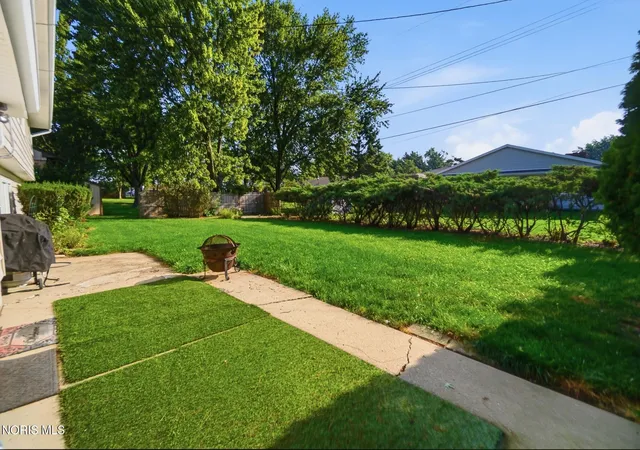 Photo 62 of Single family home for sale at 713 Lincolnshire Ln, Findlay, OH 45840 | MLS# 10012637 | Listing updated on 2026-10-05