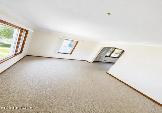 Photo 2 of House for sale at 2201 W Sylvania Ave, Toledo, OH 43613 | MLS# 10012754 | Listing updated on 2026-09-10
