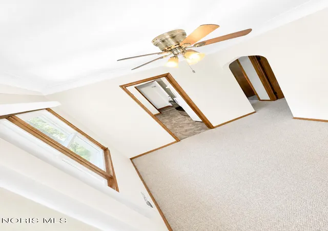 Photo 4 of House for sale at 2201 W Sylvania Ave, Toledo, OH 43613 | MLS# 10012754 | Listing updated on 2026-09-10