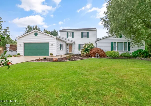Photo 2 of Single family home for sale at 9500 Stitt Rd, Whitehouse, OH 43571 | MLS# 10012801 | Listing updated on 2026-10-05