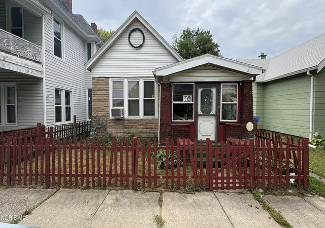 Photo 1 of Single family home for sale at 535 Knower St, Toledo, OH 43609 | MLS# 10012667 | Listing updated on 2026-09-17