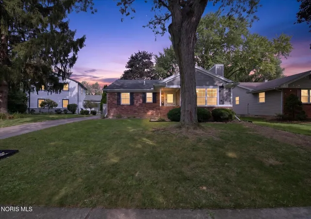 Photo 3 of Single family home for sale at 505 Meadow Springs Rd, Maumee, OH 43537 | MLS# 10012833 | Listing updated on 2026-09-09