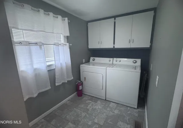 Photo 4 of Single family home for sale at 940 Wilson St, Kenton, OH 43326 | MLS# 10012859 | Listing updated on 2026-10-01