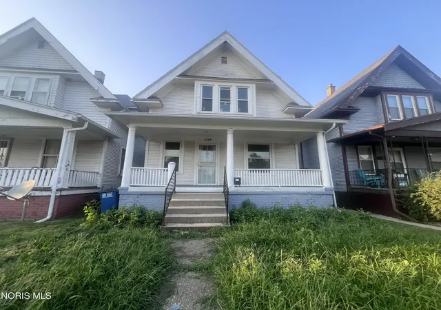 Photo 1 of Sale Pending at 1024 Indiana Ave, Toledo, OH 43607 | MLS# 10012696 | Listing updated on 2026-09-07