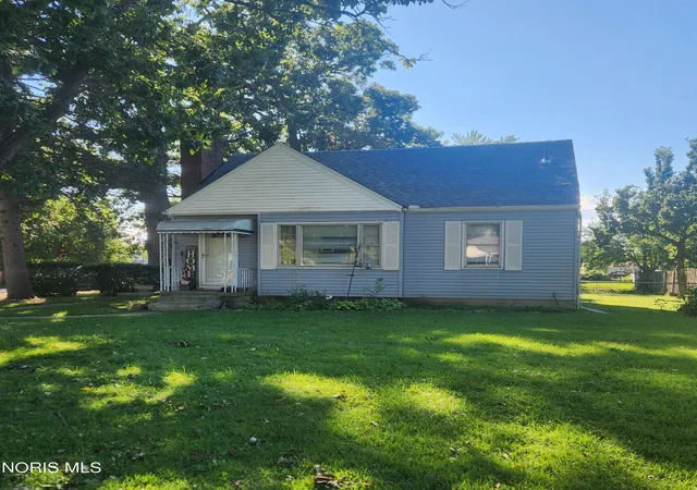 Photo 1 of Single family home for sale at 6003 Davida Dr, Toledo, OH 43612 | MLS# 10012779 | Listing updated on 2026-09-14