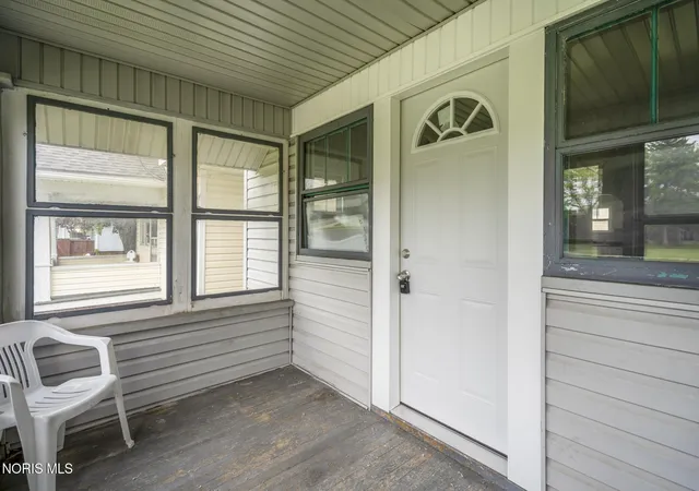 Photo 3 of Single family home for sale at 3342 Upton Ave, Toledo, OH 43613 | MLS# 10012791 | Listing updated on 2026-09-19